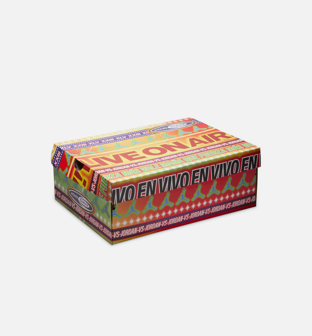 Air Jordan 3 Retro El Vuelo Men's Lifestyle Shoe - Summit White/Pine Green/Dragon Red/Metallic Gold