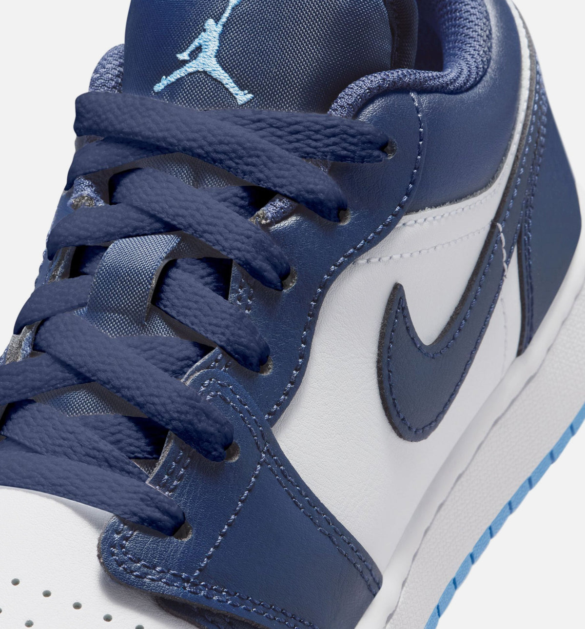 Air Jordan 1 Low Grade School Lifestyle Shoe - Midnight Navy