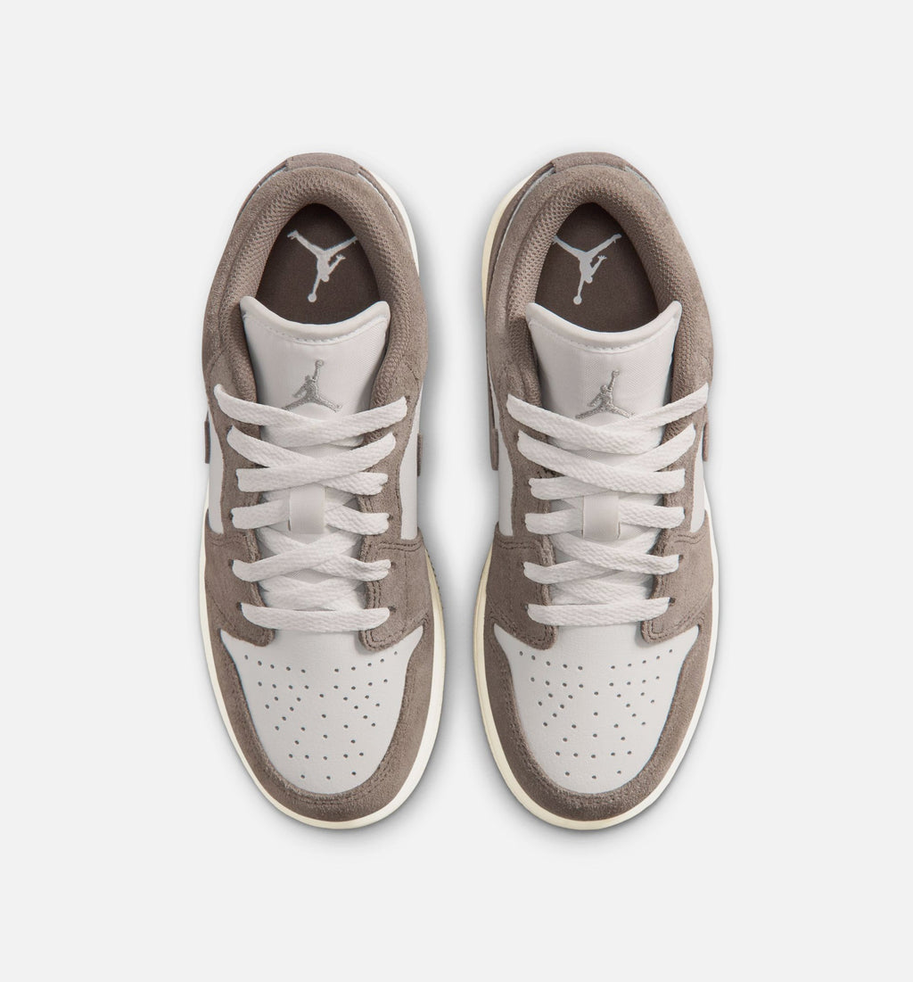 Air Jordan 1 Low Grade School Lifestyle Shoe - Olive Grey