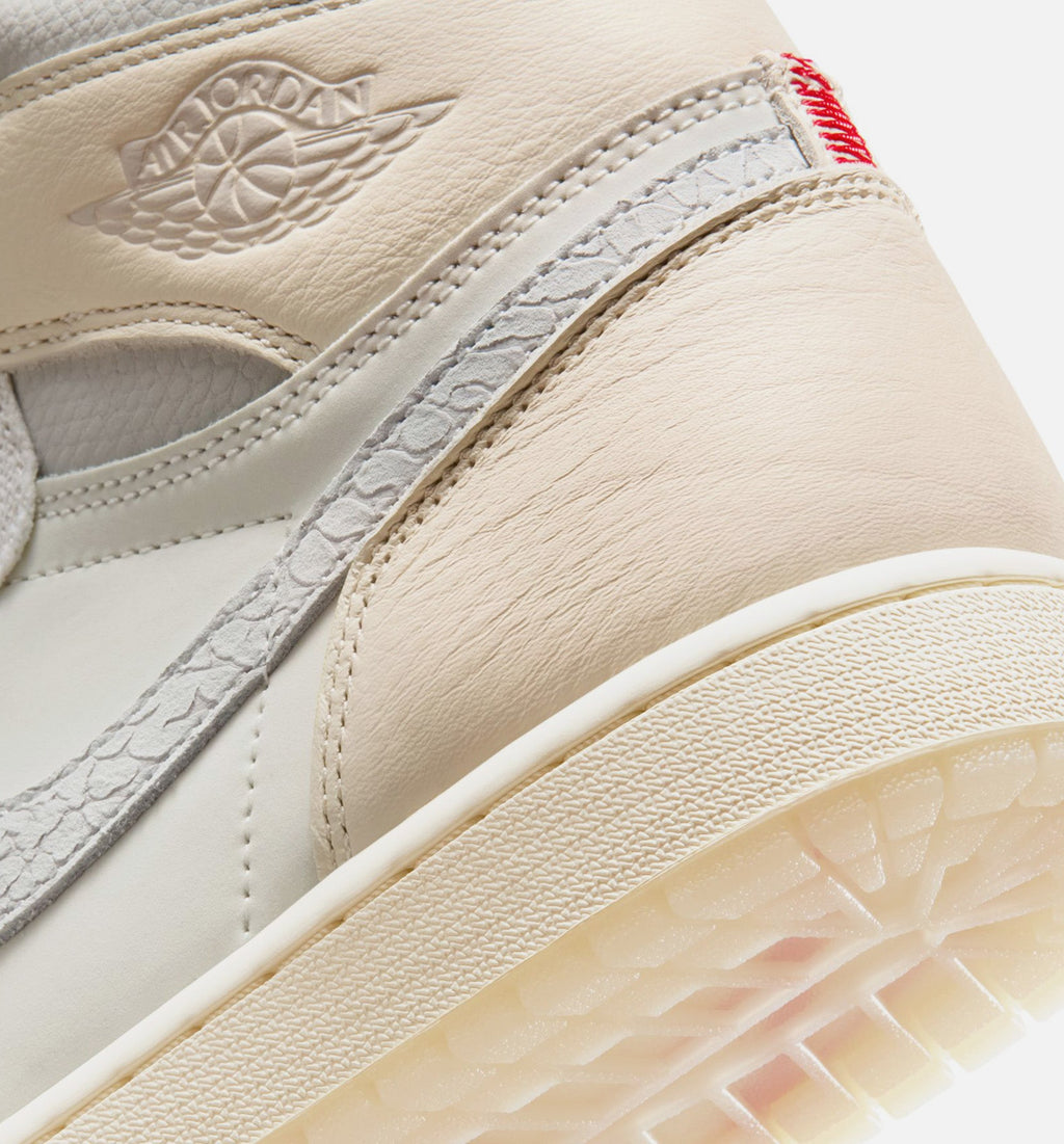 Air Jordan 1 Retro High OG Men's Lifestyle Shoe - Sail/University Red/Pale Ivory/Coconut Milk/Phantom